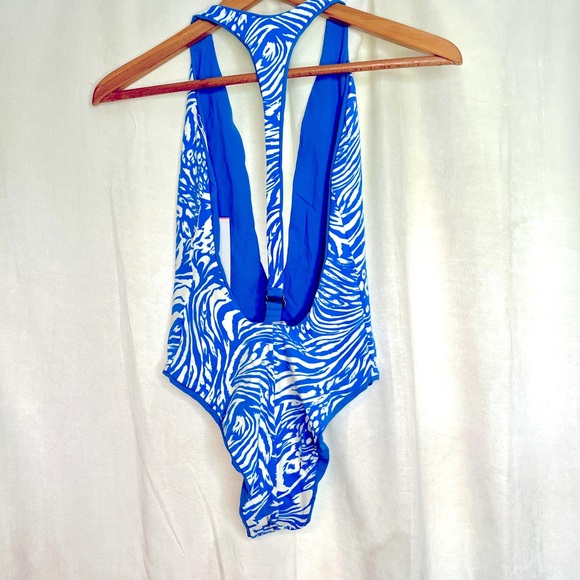 NEW w/ Tags Maaji Blue Bell Tiky Plunge Reversible One Piece Swimsuit - Picture 5 of 12